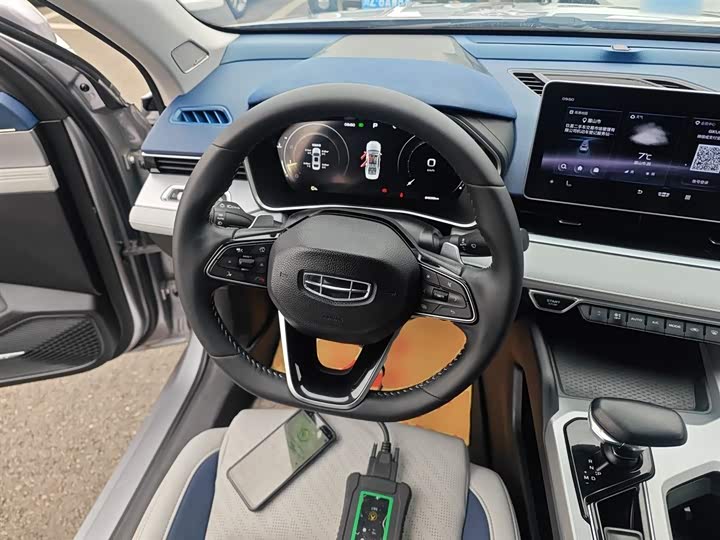 Фото 11 - Geely Preface