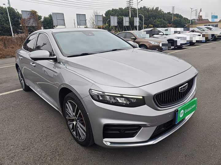 Фото 4 - Geely Preface