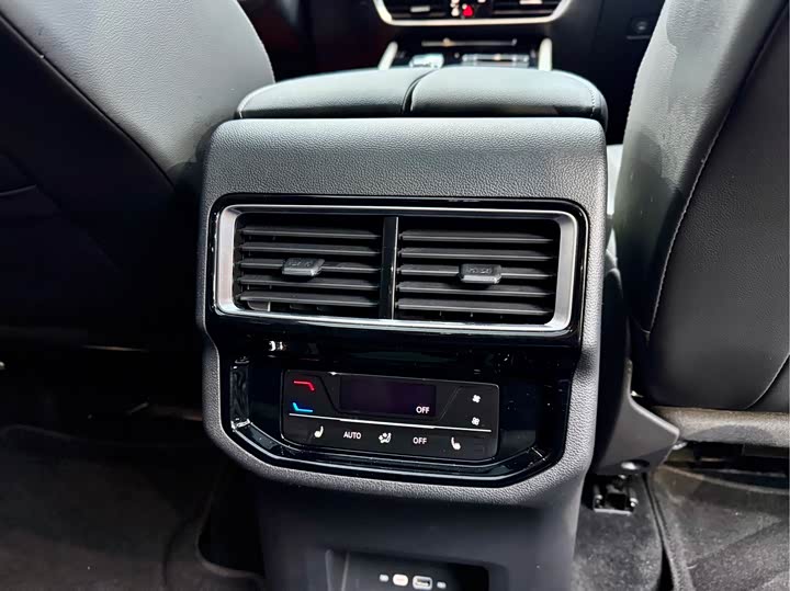 Фото 21 - Volkswagen Teramont Pro