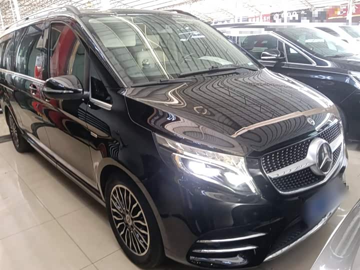 Фото 4 - Mercedes-Benz V-Class