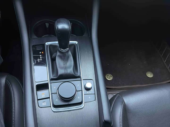 Фото 15 - Mazda 3 (Axela)