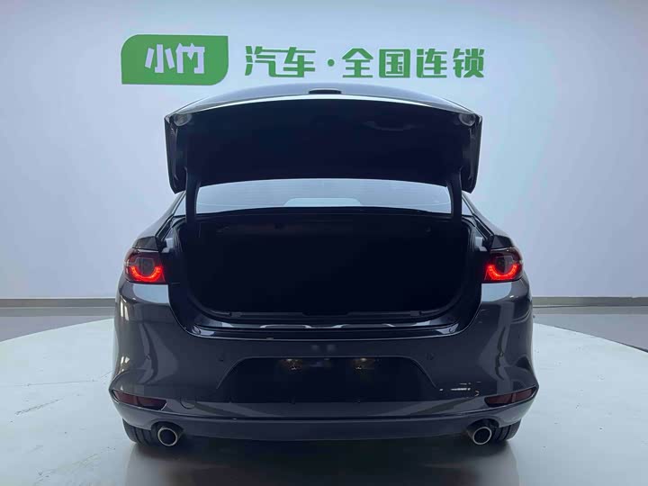 Фото 21 - Mazda 3 (Axela)