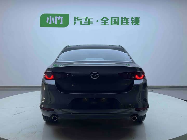 Фото 5 - Mazda 3 (Axela)