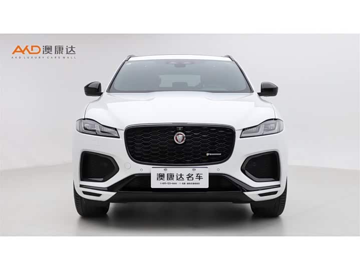 Фото 2 - Jaguar F-Pace