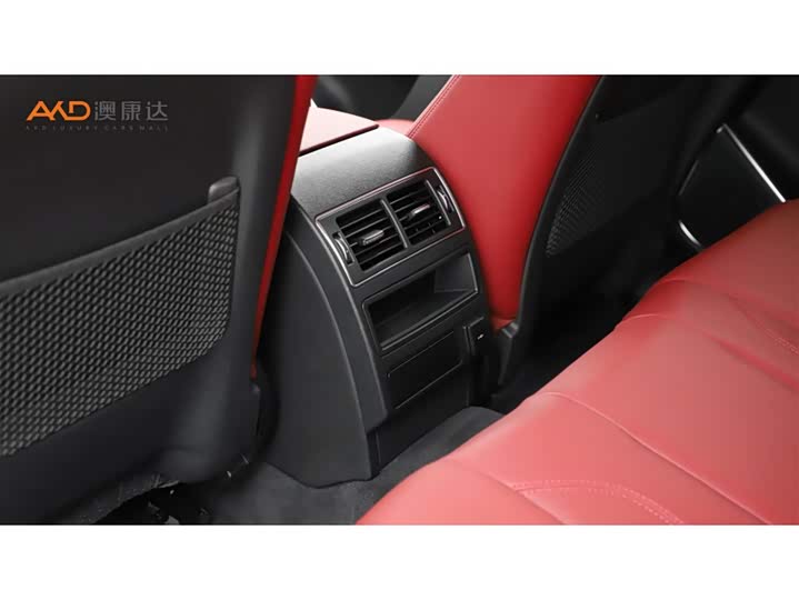 Фото 9 - Jaguar F-Pace