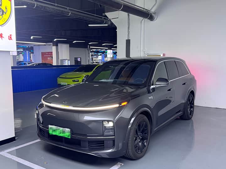 Фото 1 - LiXiang L8