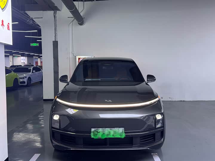 Фото 2 - LiXiang L8