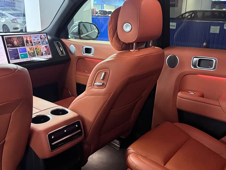 Фото 5 - LiXiang L8