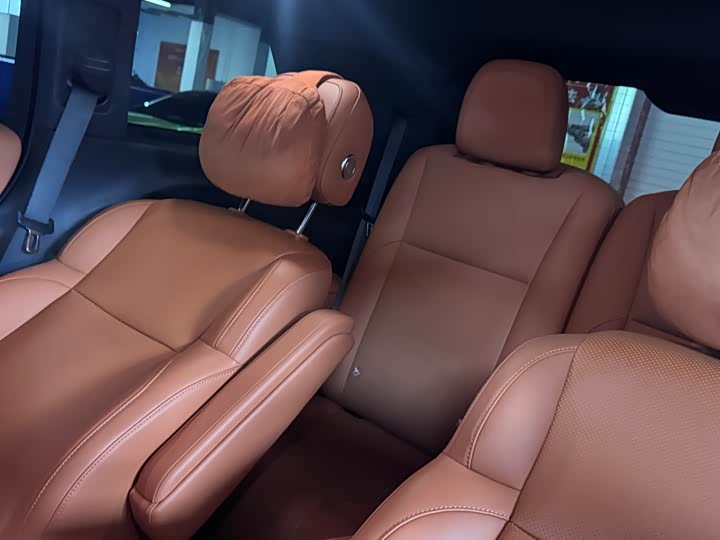 Фото 6 - LiXiang L8