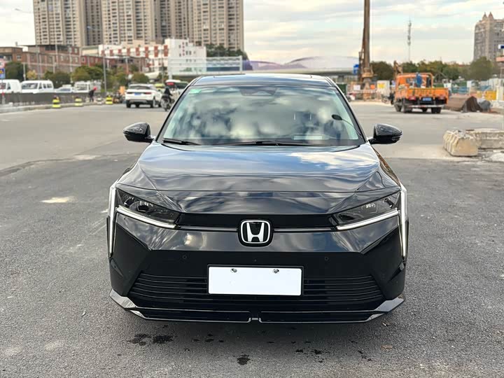 Фото 2 - Honda e:NS2