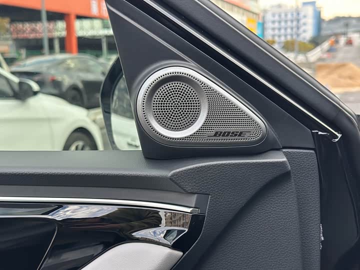 Фото 7 - Honda e:NS2