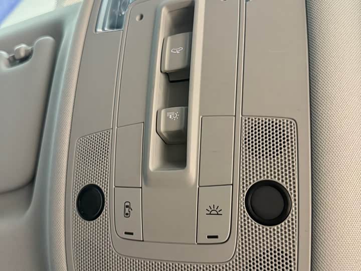 Фото 14 - Audi Q3