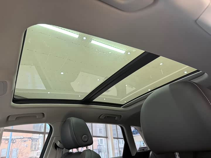 Фото 15 - Audi Q3