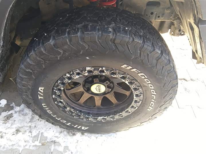 Фото 6 - Tank 300