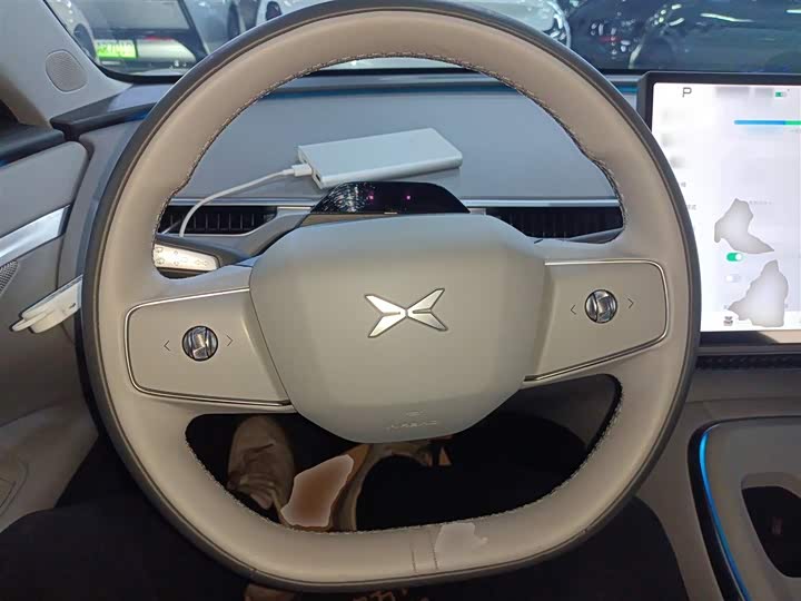 Фото 11 - XPeng Mona M03