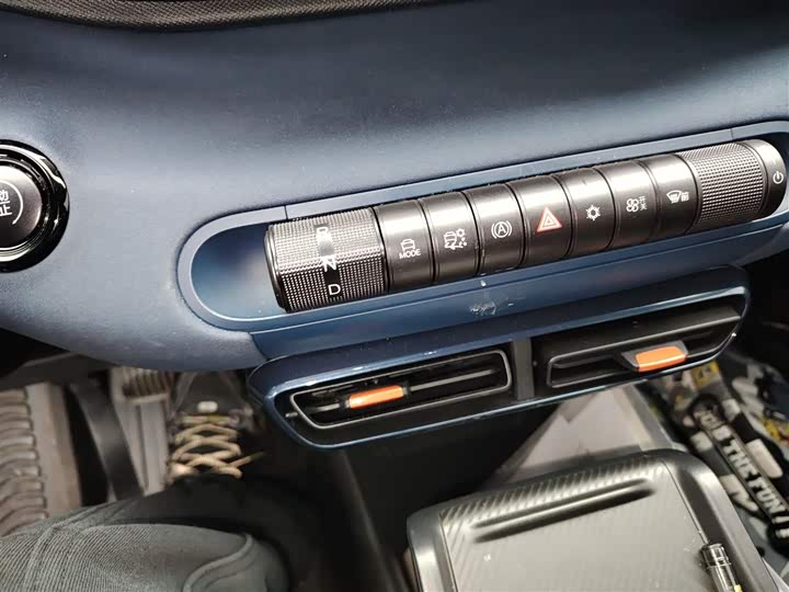 Фото 14 - BYD Seagull