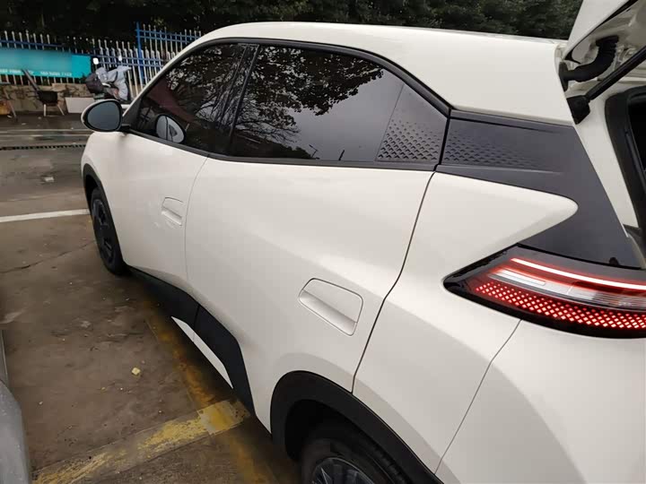 Фото 5 - BYD Seagull