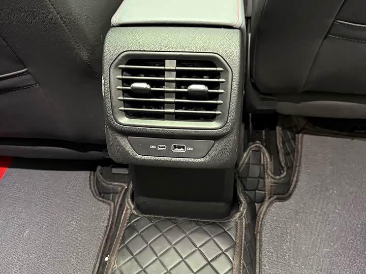 Фото 15 - Volkswagen Lamando L