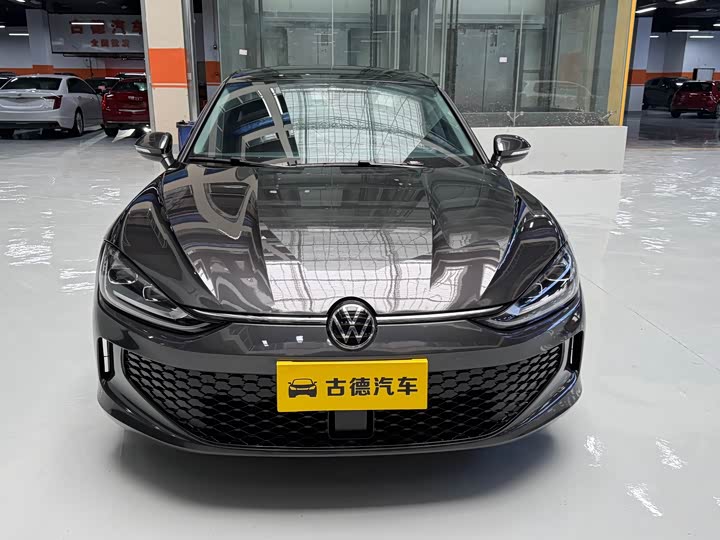 Фото 2 - Volkswagen Lamando L