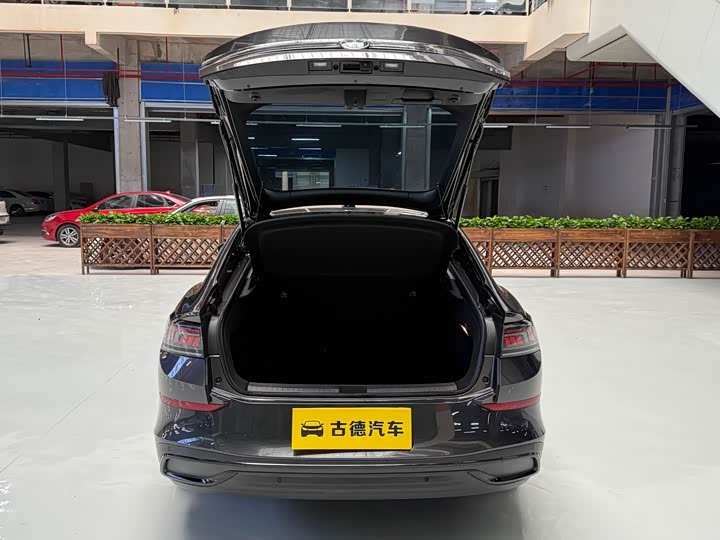 Фото 22 - Volkswagen Lamando L