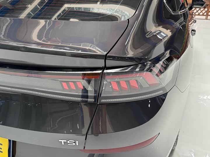 Фото 25 - Volkswagen Lamando L