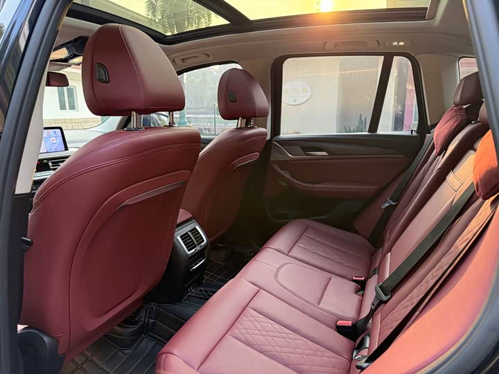 Фото 10 - BMW X3