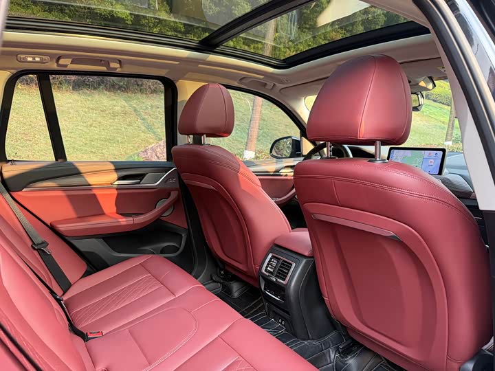 Фото 13 - BMW X3