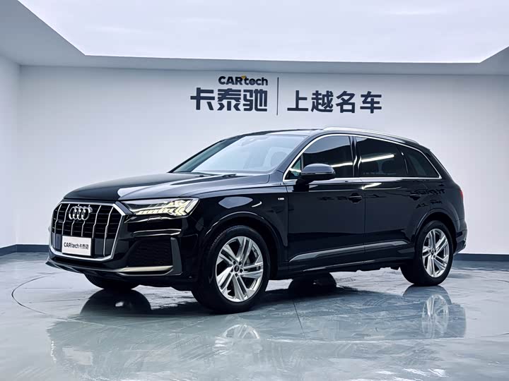 Фото 1 - Audi Q7