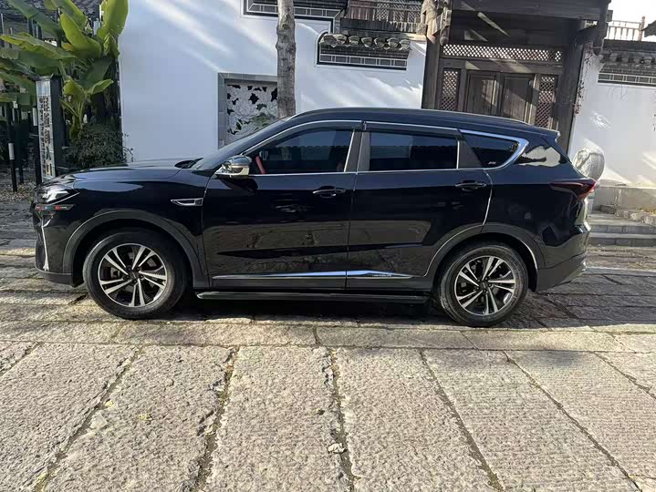 Фото 2 - Jetour X70 Plus