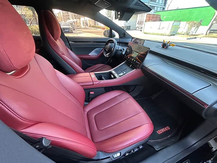 Фото 16 - Luxeed S7