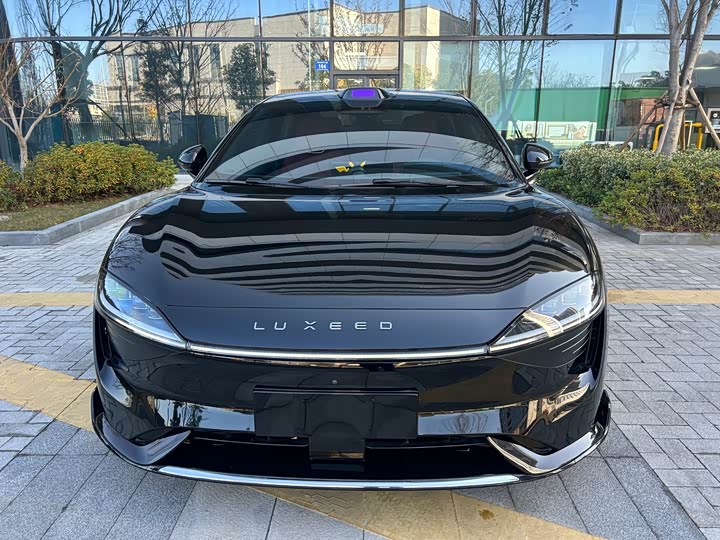 Фото 3 - Luxeed S7