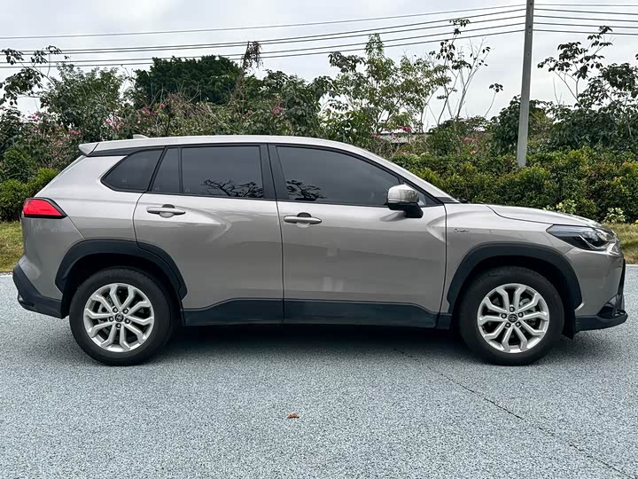 Фото 7 - Toyota Frontlander