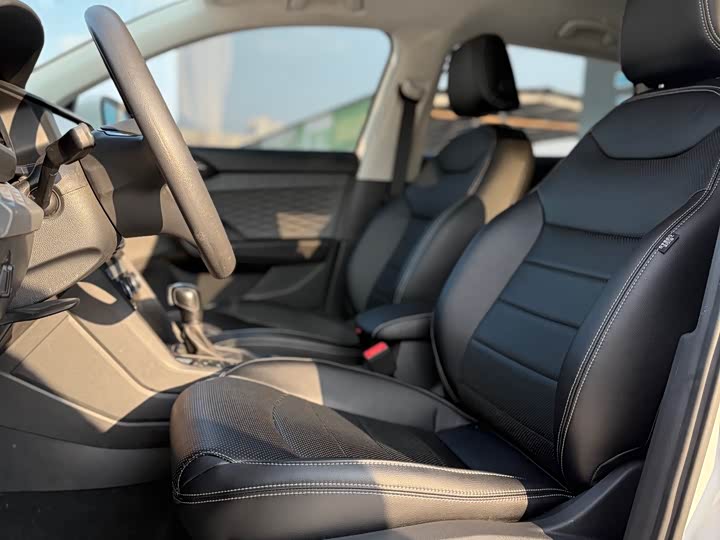 Фото 15 - Volkswagen Tharu