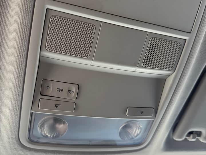 Фото 22 - Volkswagen Tharu