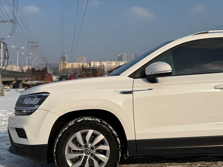 Фото 30 - Volkswagen Tharu