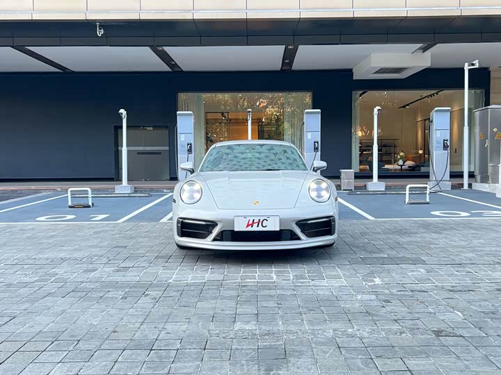 Фото 2 - Porsche 911