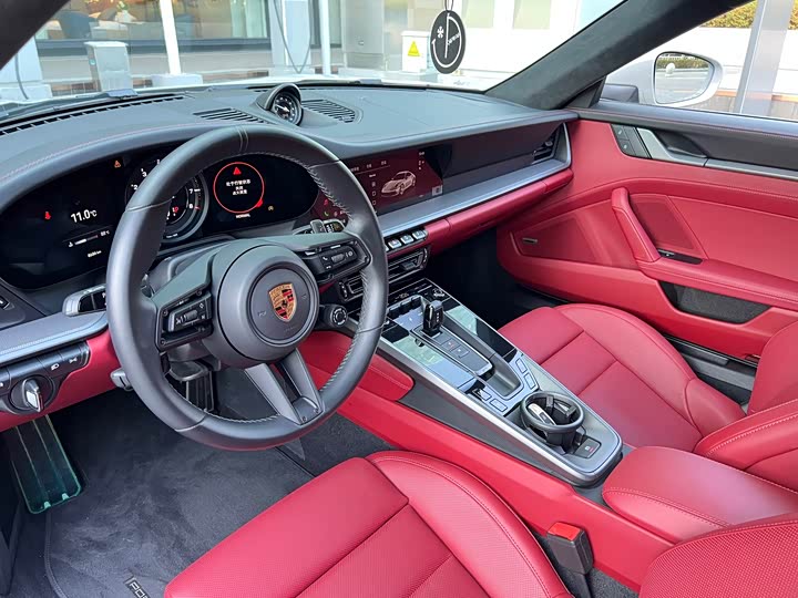 Фото 5 - Porsche 911