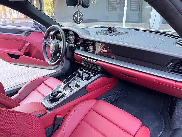 Фото 6 - Porsche 911