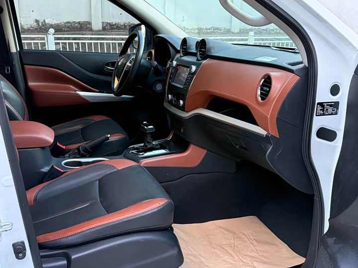 Фото 4 - Dongfeng Rich 6