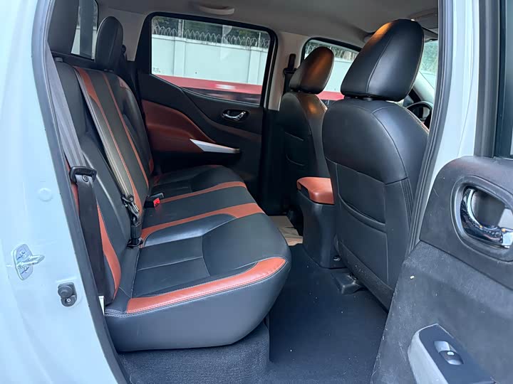 Фото 5 - Dongfeng Rich 6