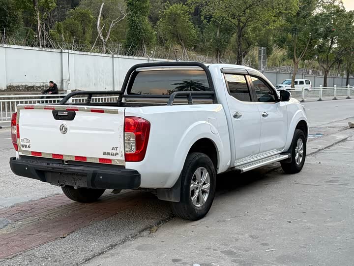 Фото 9 - Dongfeng Rich 6