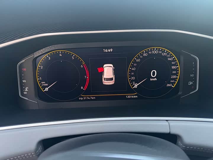 Фото 11 - Volkswagen Tayron