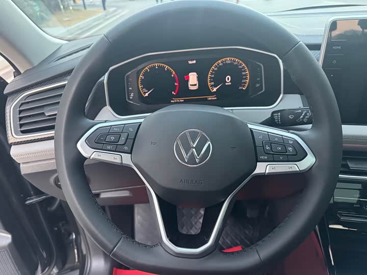 Фото 12 - Volkswagen Tayron