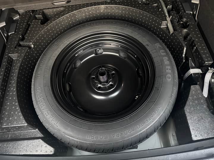 Фото 18 - Volkswagen Tayron