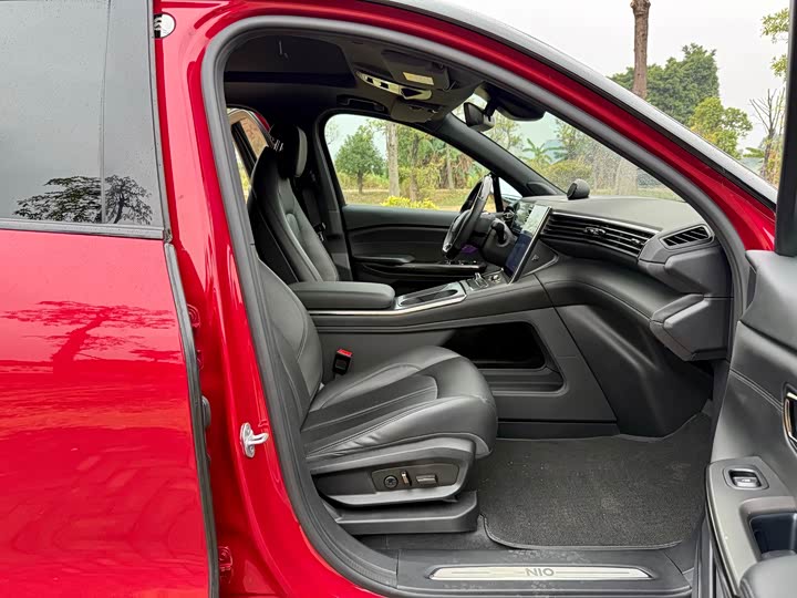 Фото 10 - Nio ES6