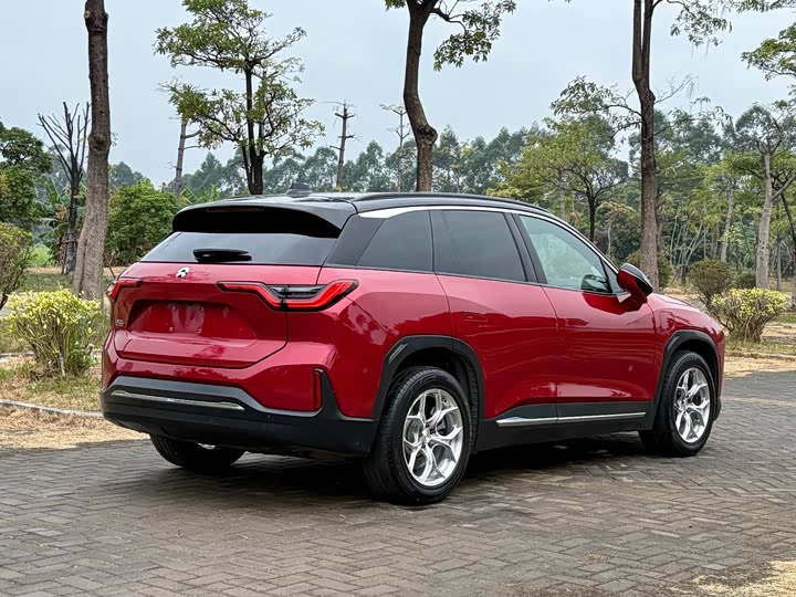 Фото 12 - Nio ES6