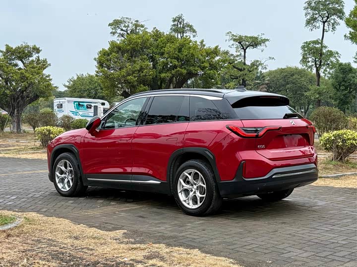 Фото 14 - Nio ES6