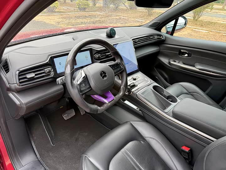 Фото 6 - Nio ES6