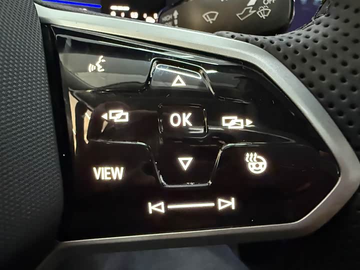 Фото 12 - Volkswagen Sagitar L