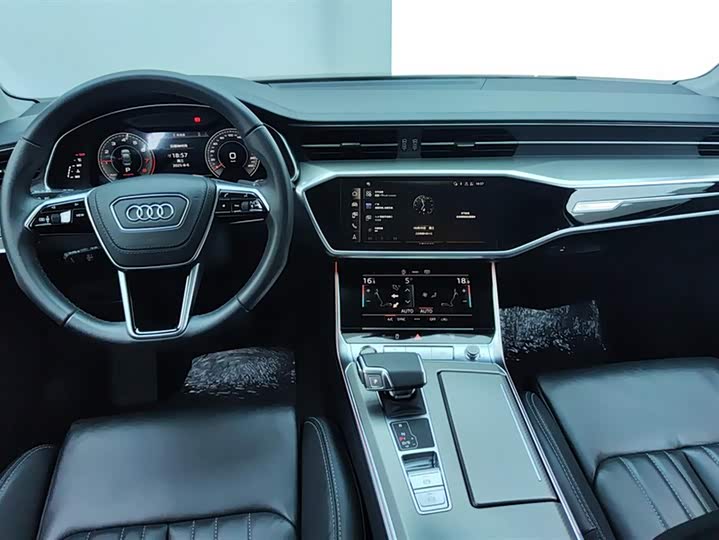 Фото 12 - Audi A6L